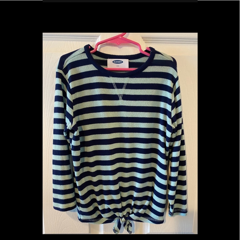 🖤 3/$20 Girls Old Navy Top
